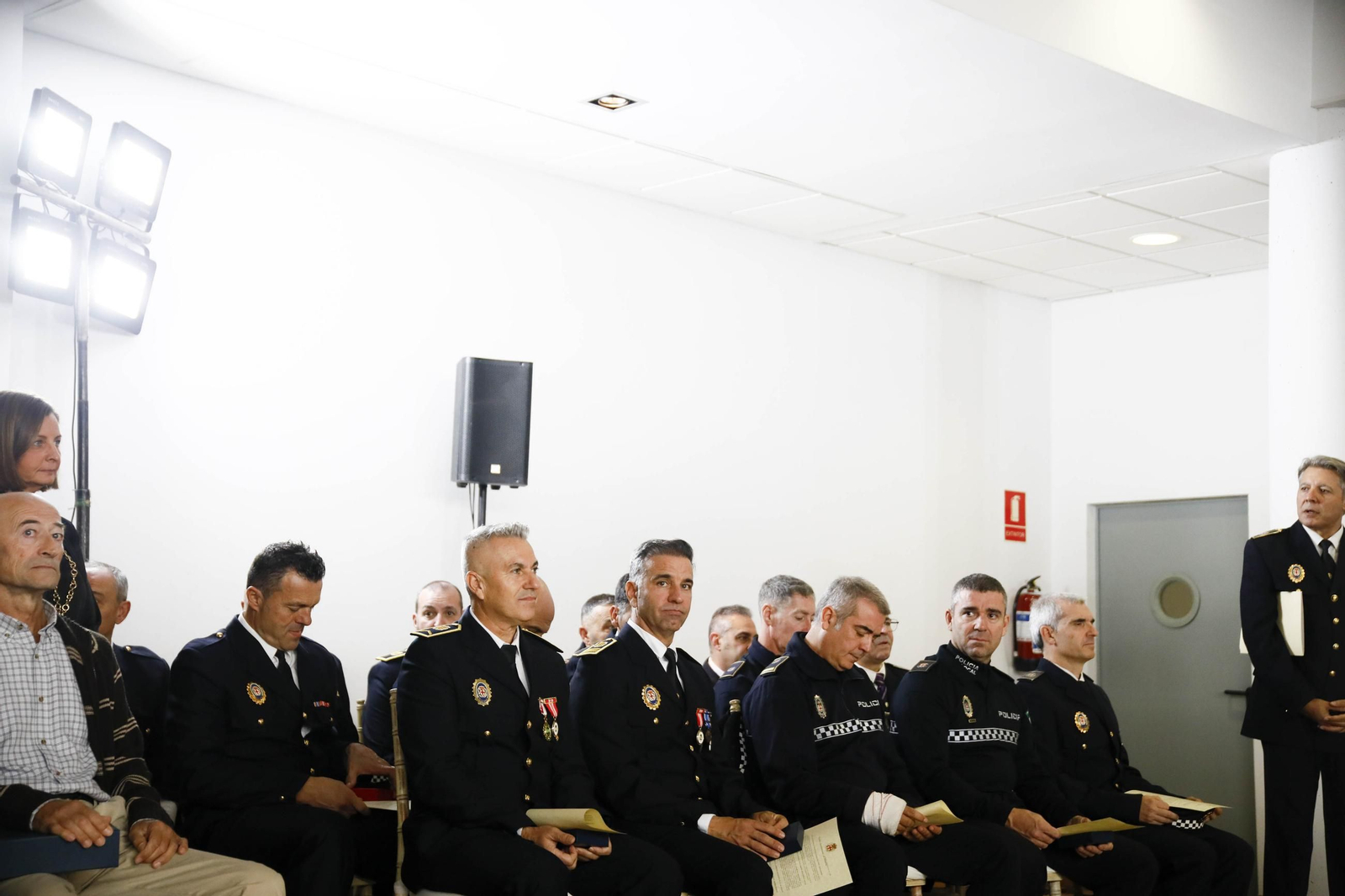 Las imágenes del acto institucional de la Policía Local de Almería con motivo de la festividad de su patrón, San Esteban