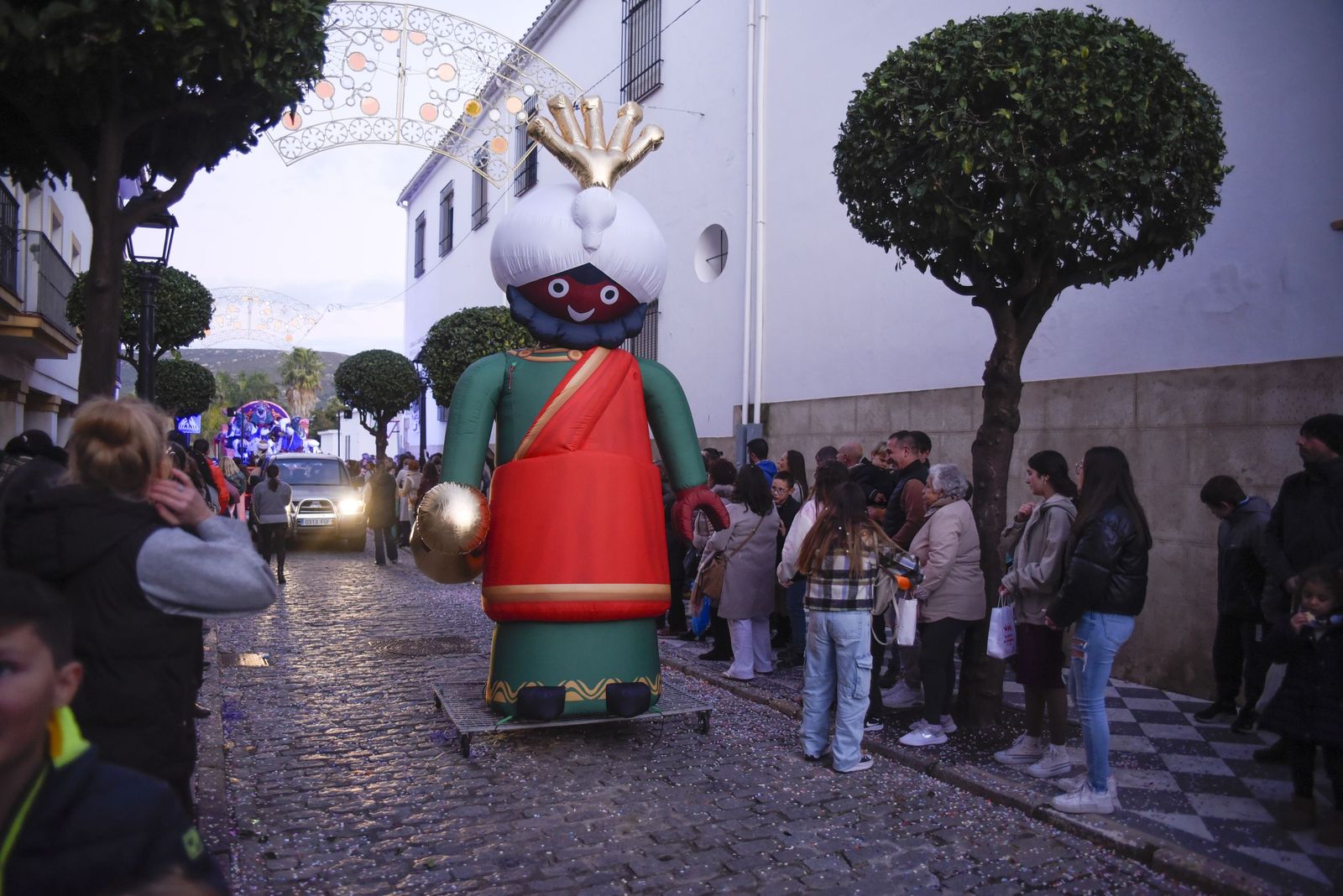 Búscate en las fotos de la cabalgata de Reyes Magos 2026 en San Roque