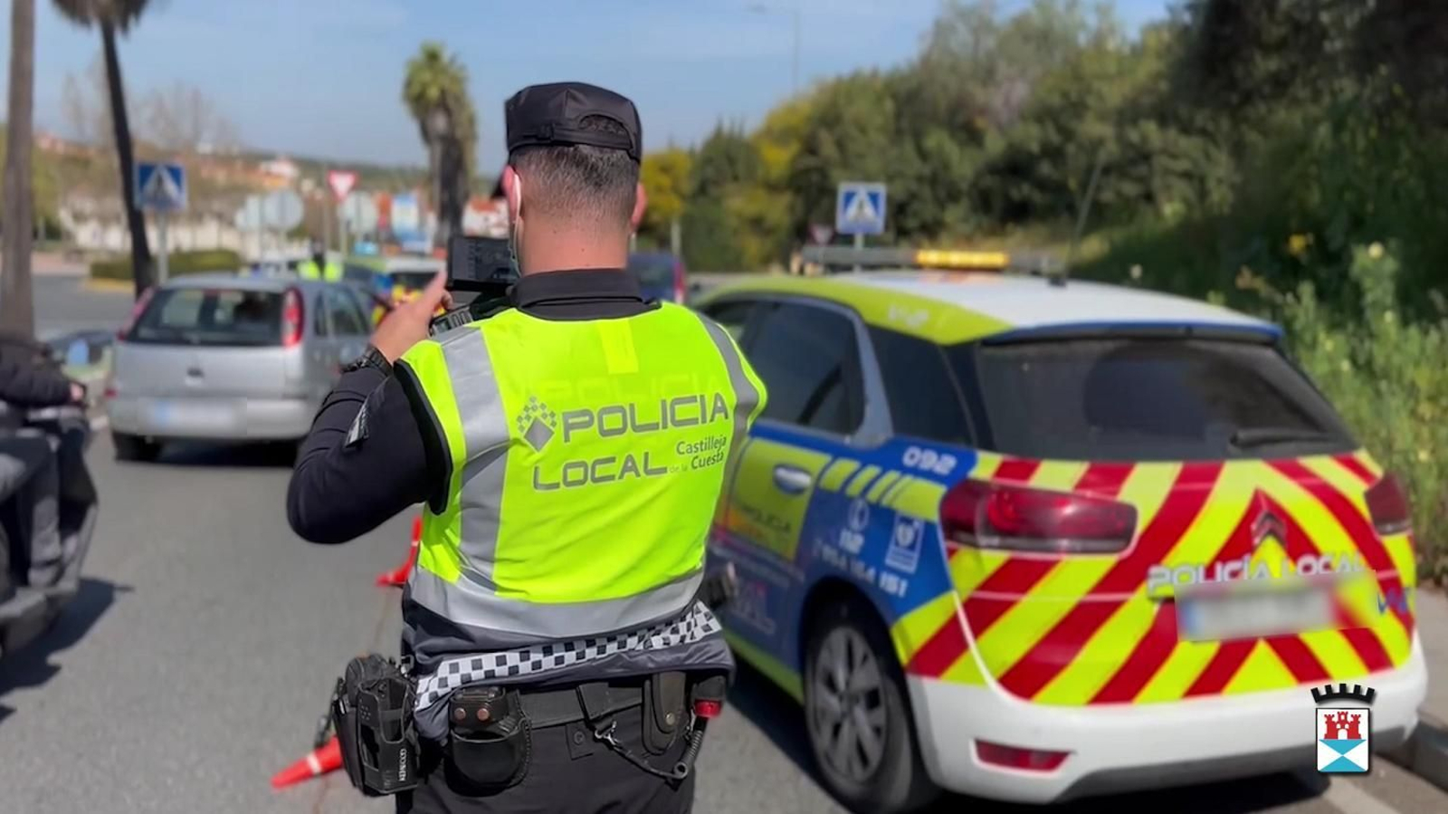Un policía local de Castilleja de la Cuesta.