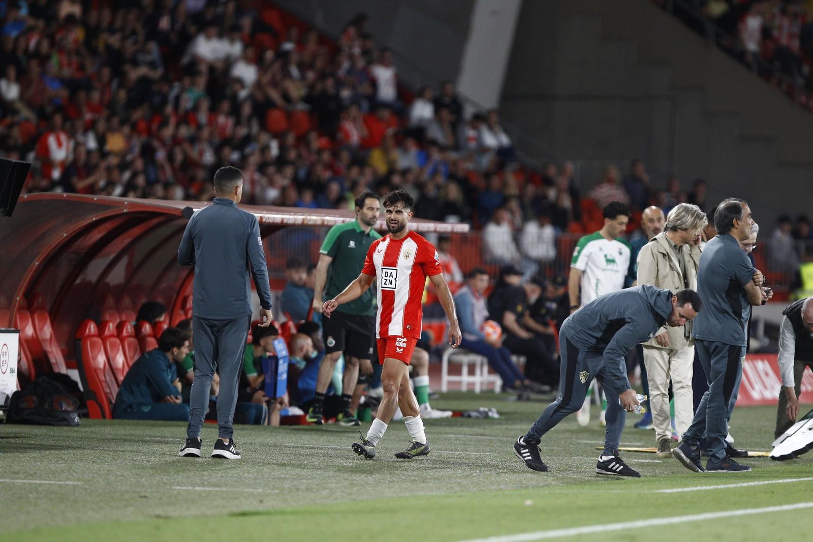 U.D. Almería-Racing de Santander, en imágenes