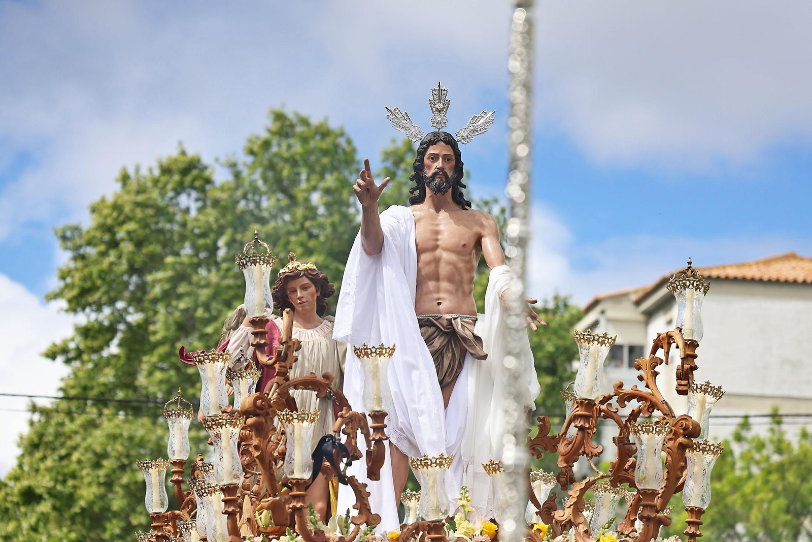 Imágenes de El Resucitado por el barrio de La Hispanidad