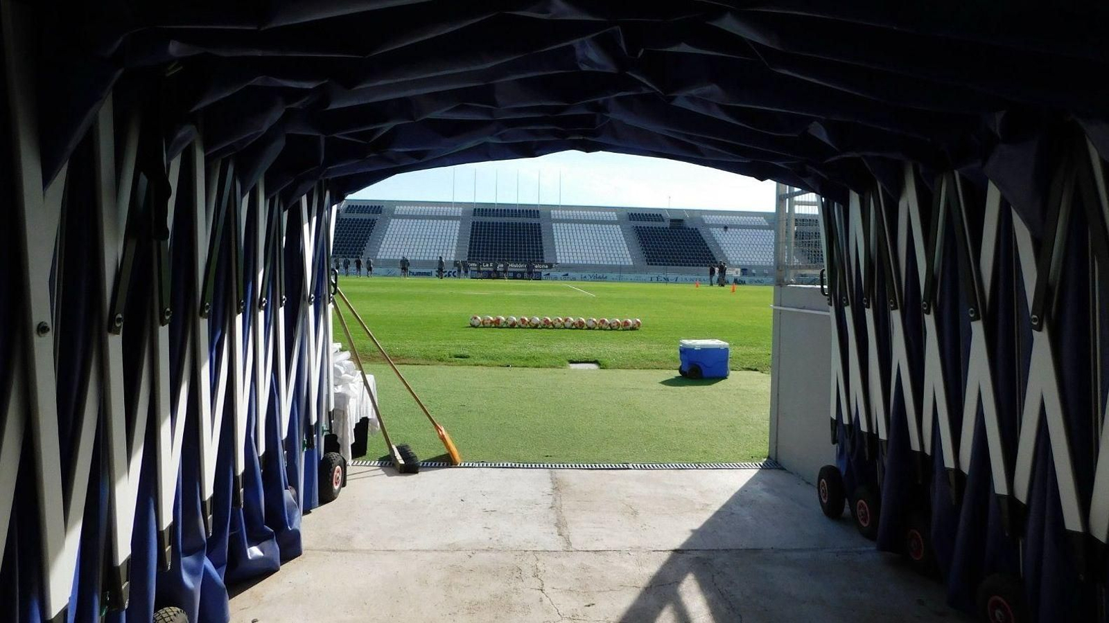 Túnel de vestuarios del Ciudad de La Línea.