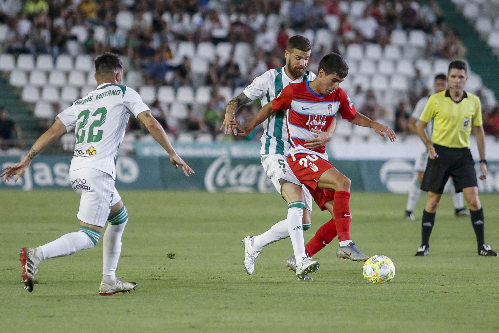 Las imágenes del Córdoba CF-Recreativo Granada