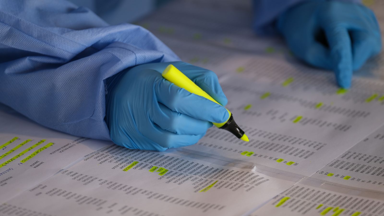 Fotogalería cribado test antígenos COVID-19 en Berja. Almería