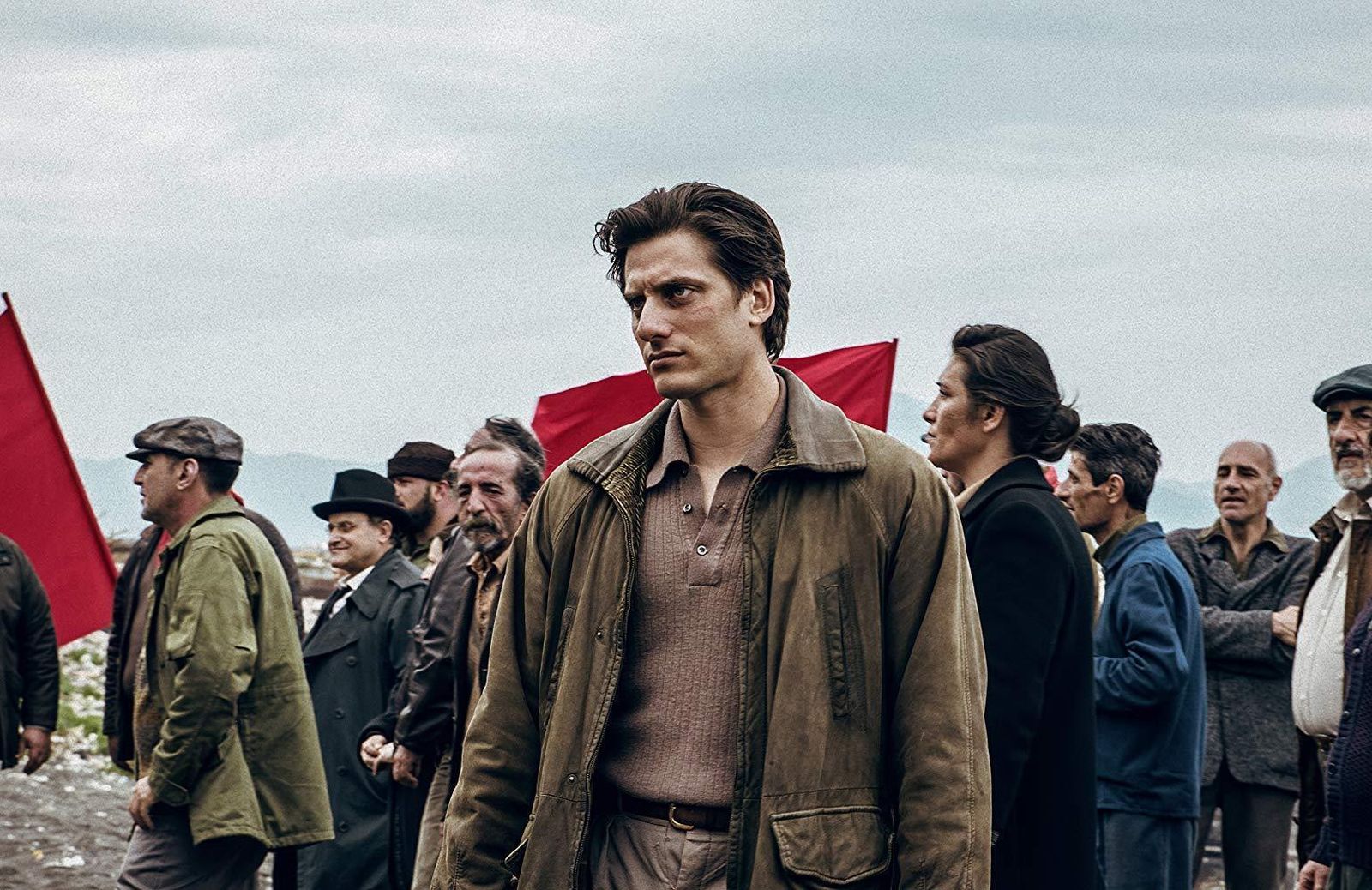 Luca Marinelli en una imagen de 'Martin Eden', de Pietro Marcello.