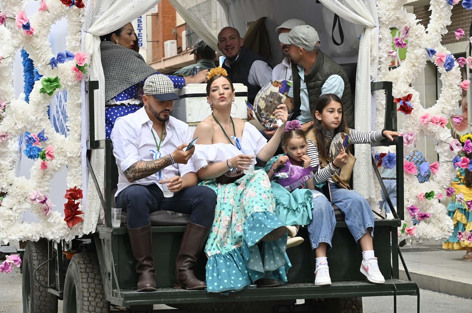 Imágenes de los carros de la Hermandad del Rocío de Huelva