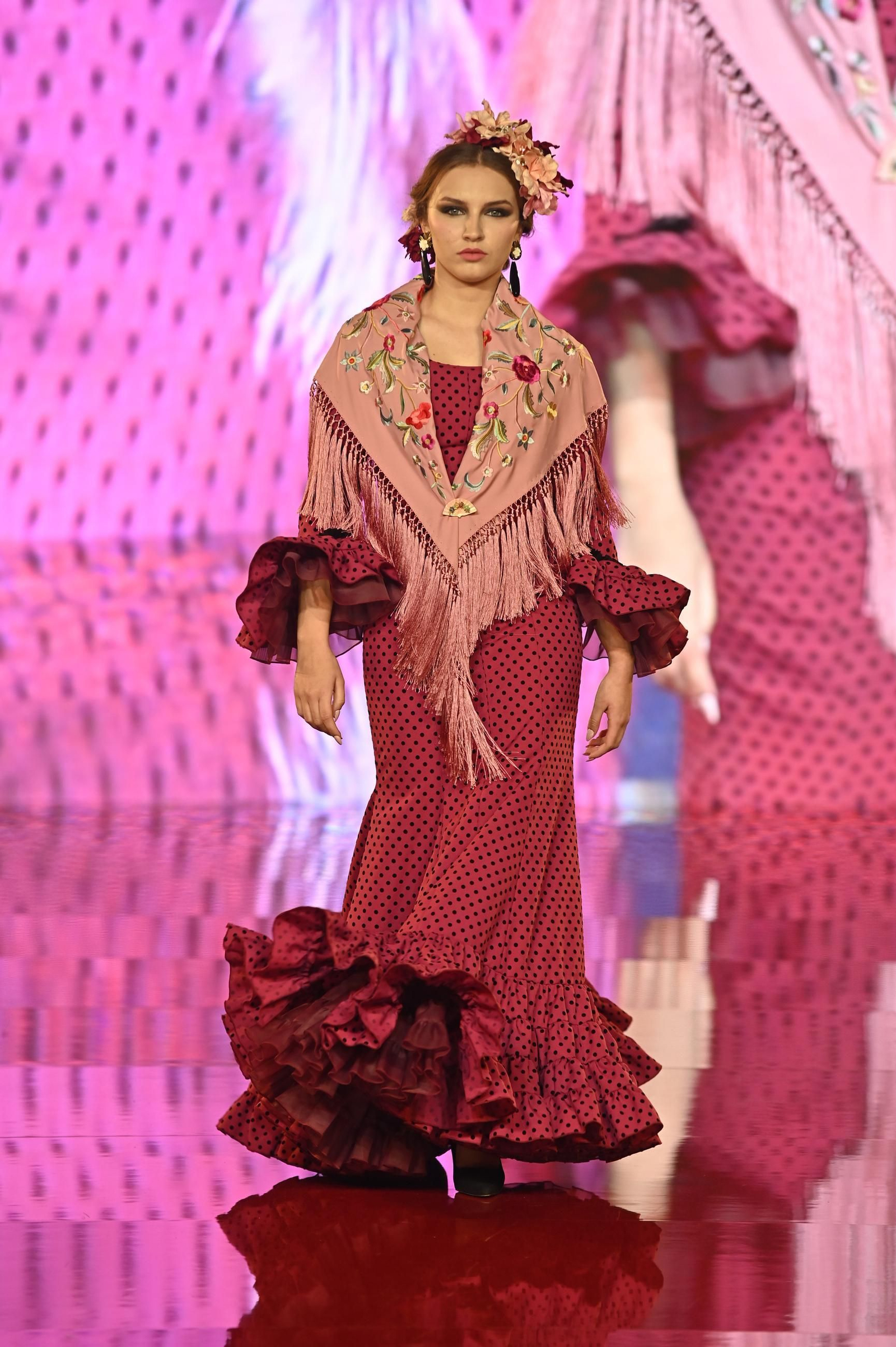 Huelva Flamenca 2025: Desfile de Merche Caparrós