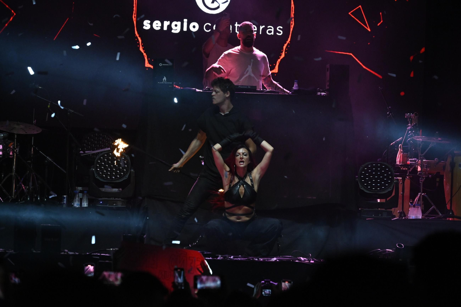 Imágenes del concierto de Sergio Contreras y Raule en las Colombinas