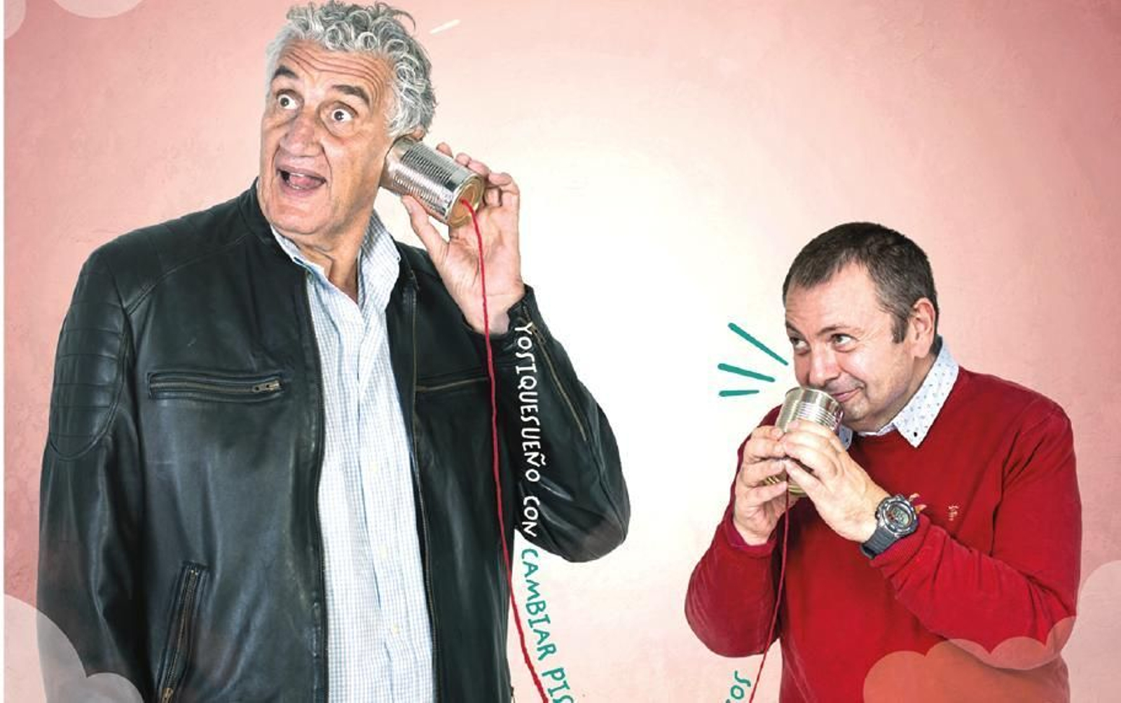 Fernando Romay y Juan Antonio González, en una de las páginas del calendario.