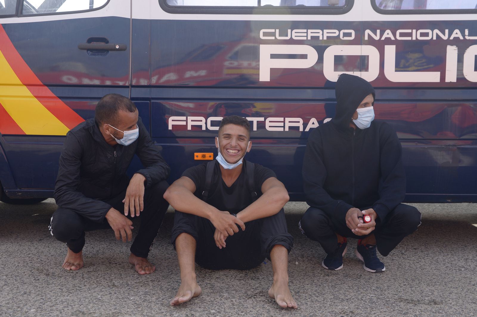 Fotos del desembarco del Denebola de Salvamento Marítimo