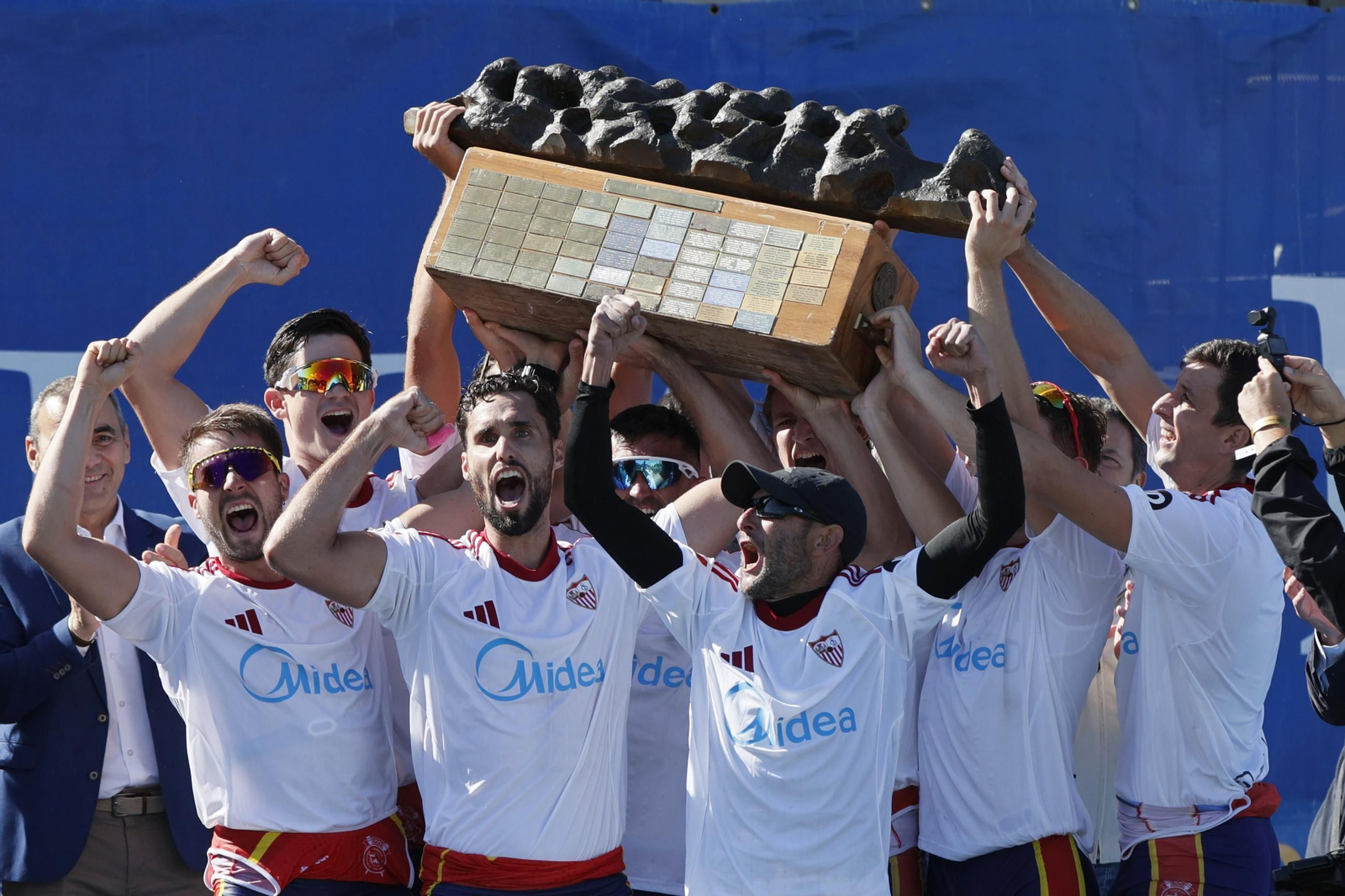 Las imágenes de la regata Sevilla-Betis