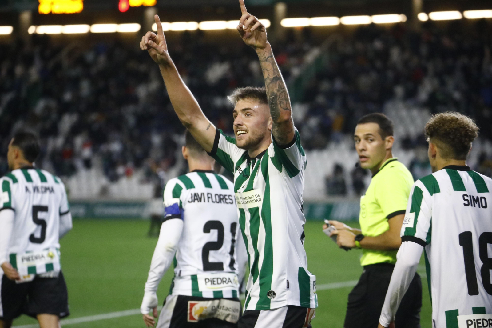 La goleada del Córdoba CF al Mérida, en imágenes