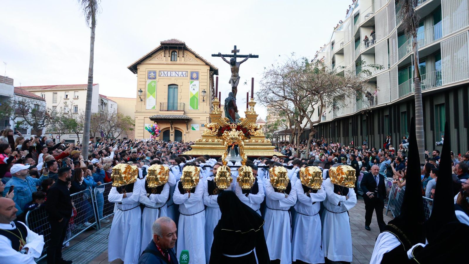 Mena y la Legión en su procesión del Jueves Santo en Málaga, en fotos Mena y la Legión en su procesión del Jueves Santo en Málaga, en fotos