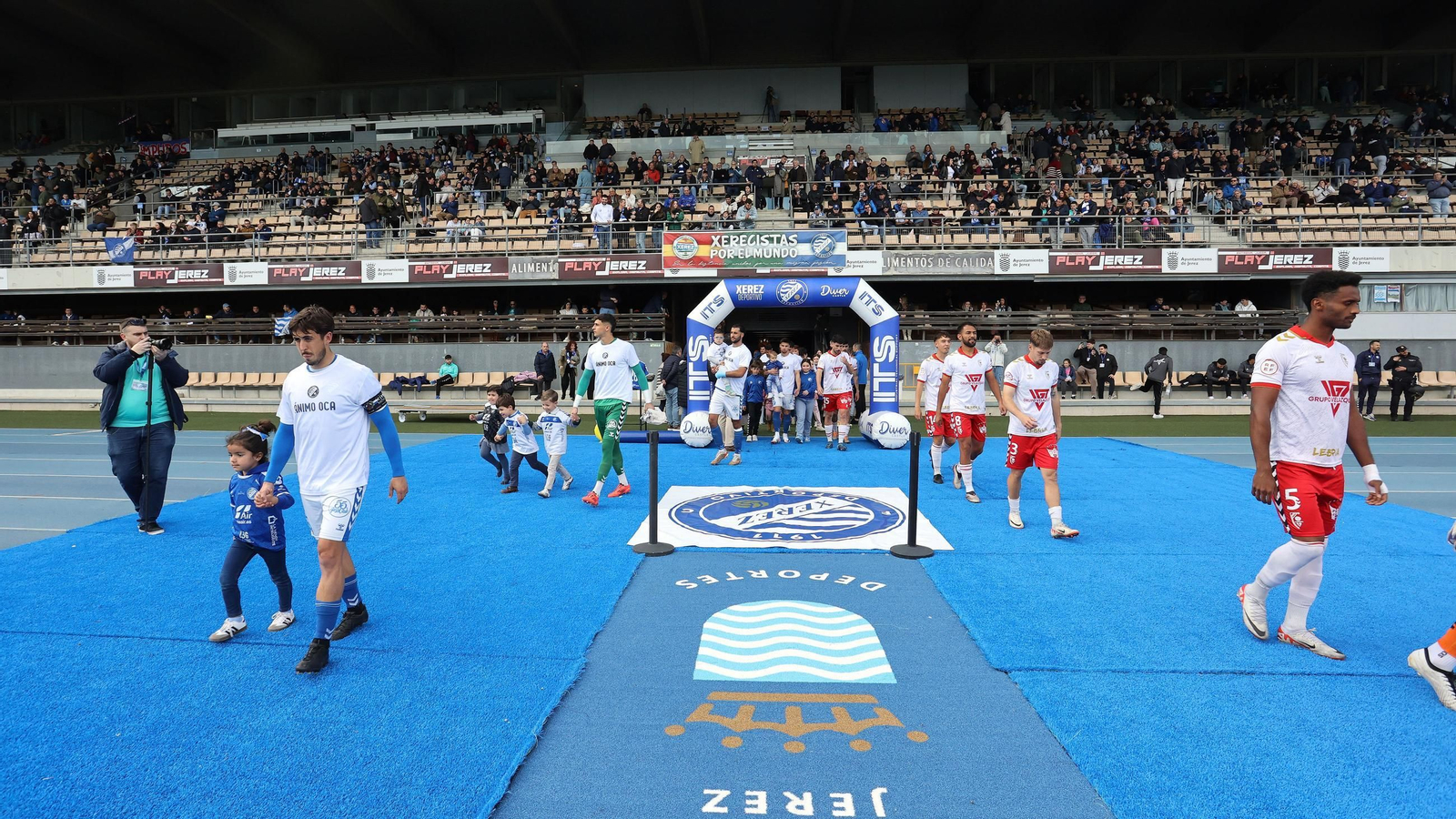 Imágenes del Xerez DFC contra el Club Atlético Antoniano en Chapín