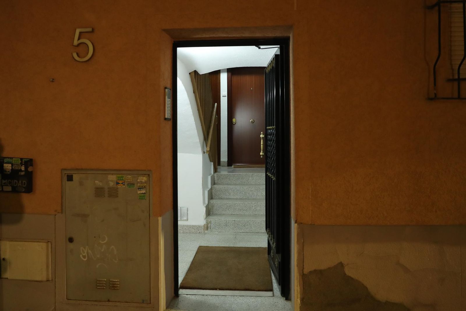 Portal donde han ocurrido los hechos en Pozuelo de Alarcón