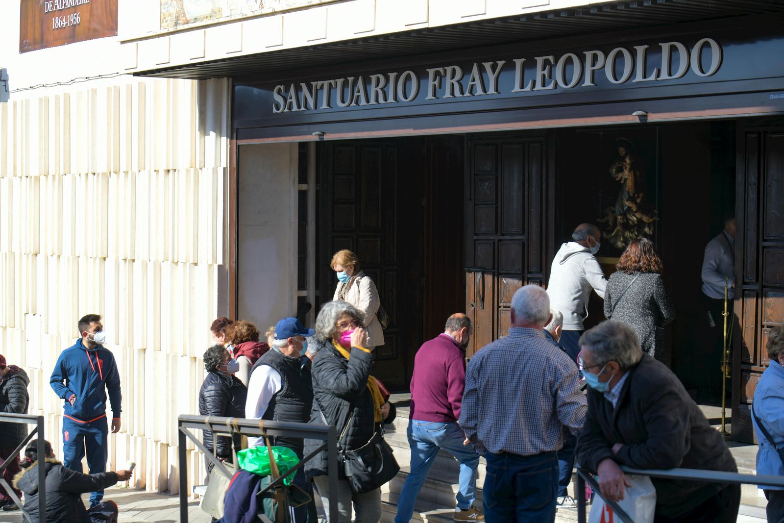 Las imágenes de la devoción por Fray Leopoldo en el 66 aniversario de su muerte