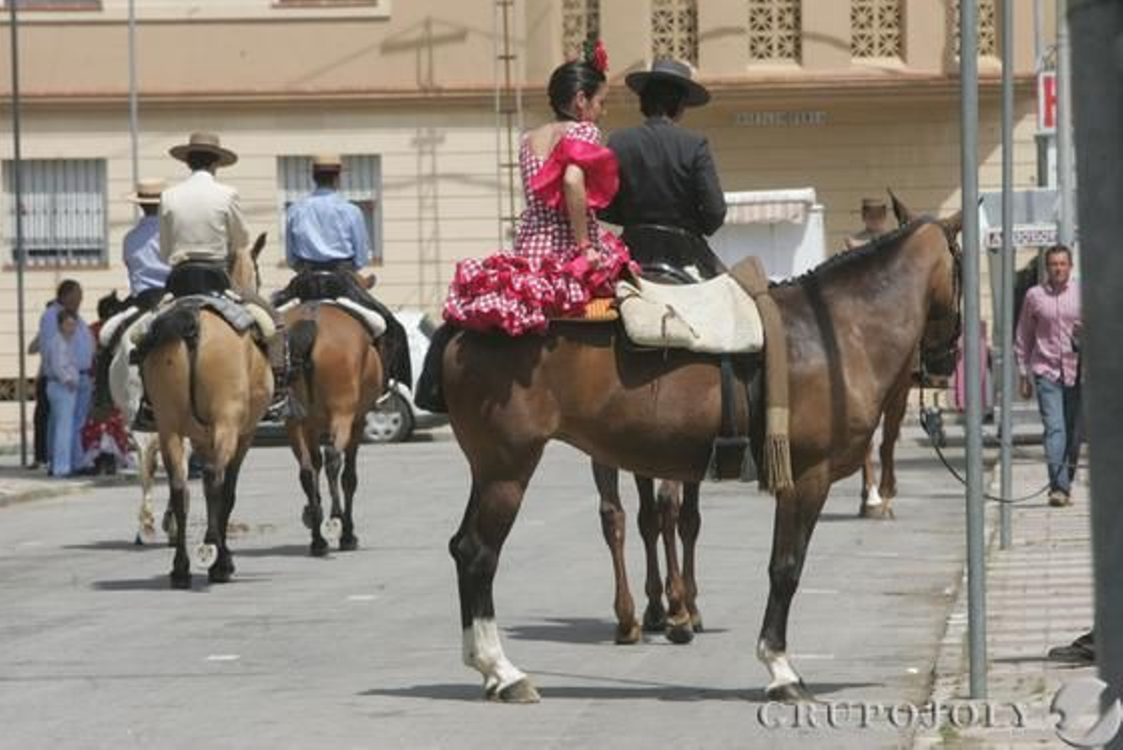 Los caballos y el buen ambiente en la recta final de la feria.

Foto: J.M. Quinones