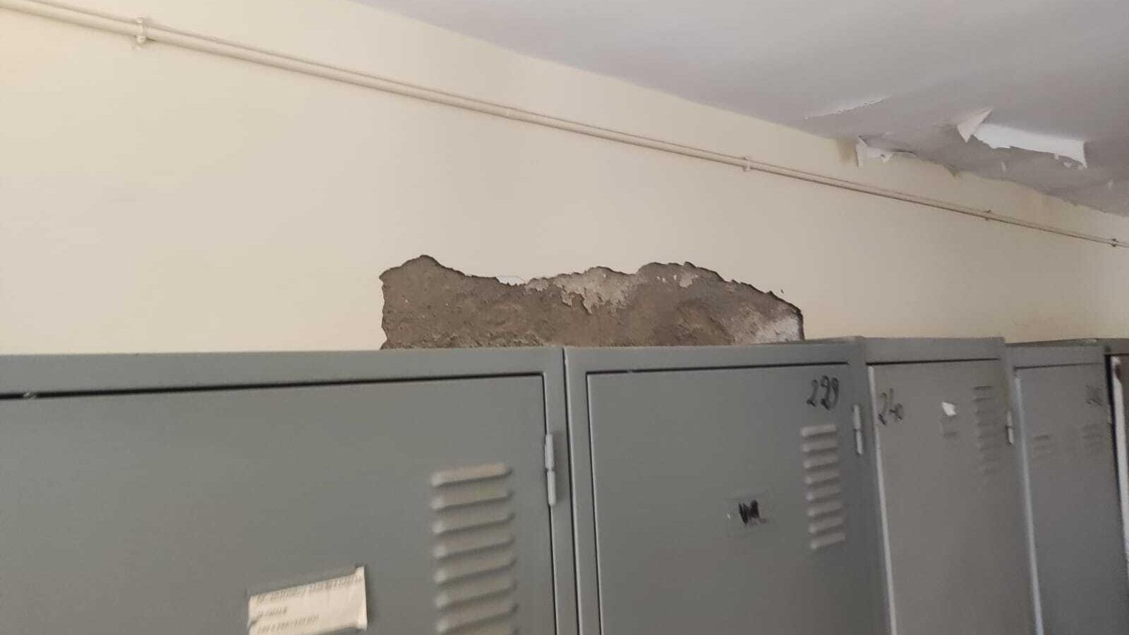 Los vestuarios son una de las dependencias en peor estado