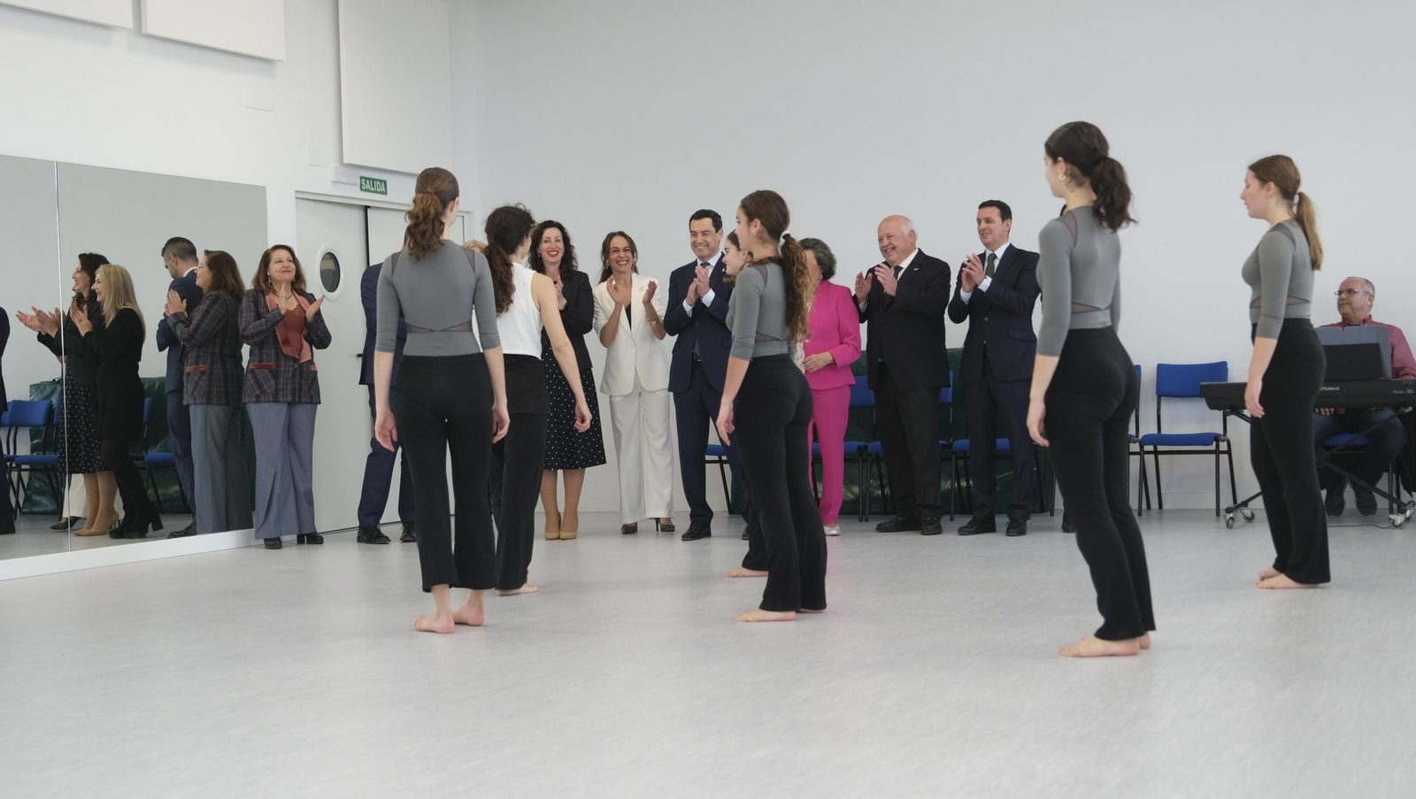 La inauguración del nuevo Conservatorio Profesional de Danza Kina Jiménez, en imágenes