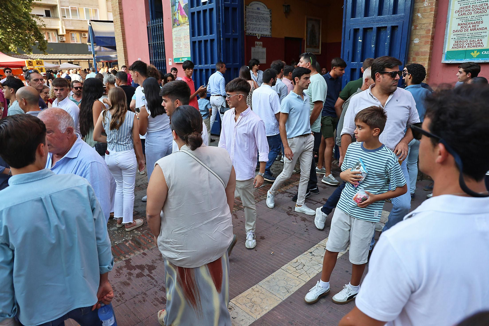 Colombinas 2025: Imágenes del ambiente en las clases prácticas taurinas