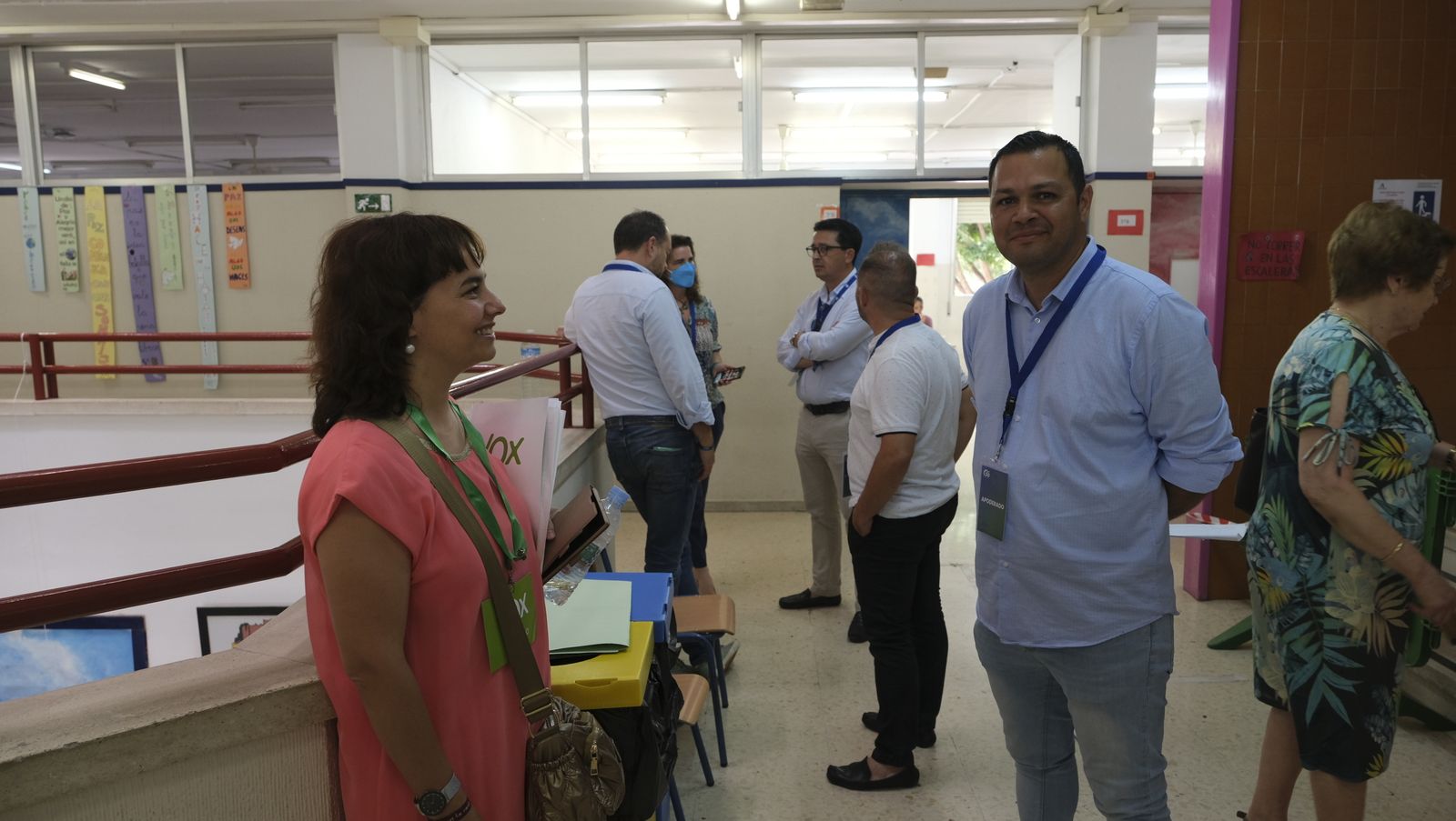 Imágenes de la votaciones en Almería al parlamento andaluz