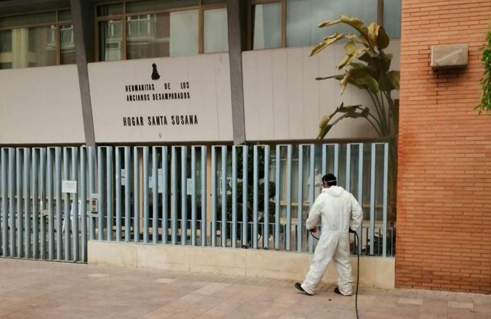 Desinfección del hogar Santa Susana en Puente Genil.