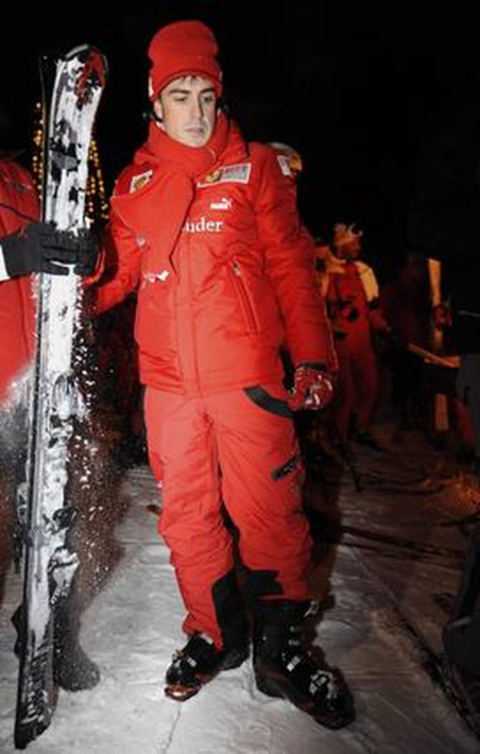 Alonso, preparado para esquiar en Madonna di Campiglio.

Foto: Agencias