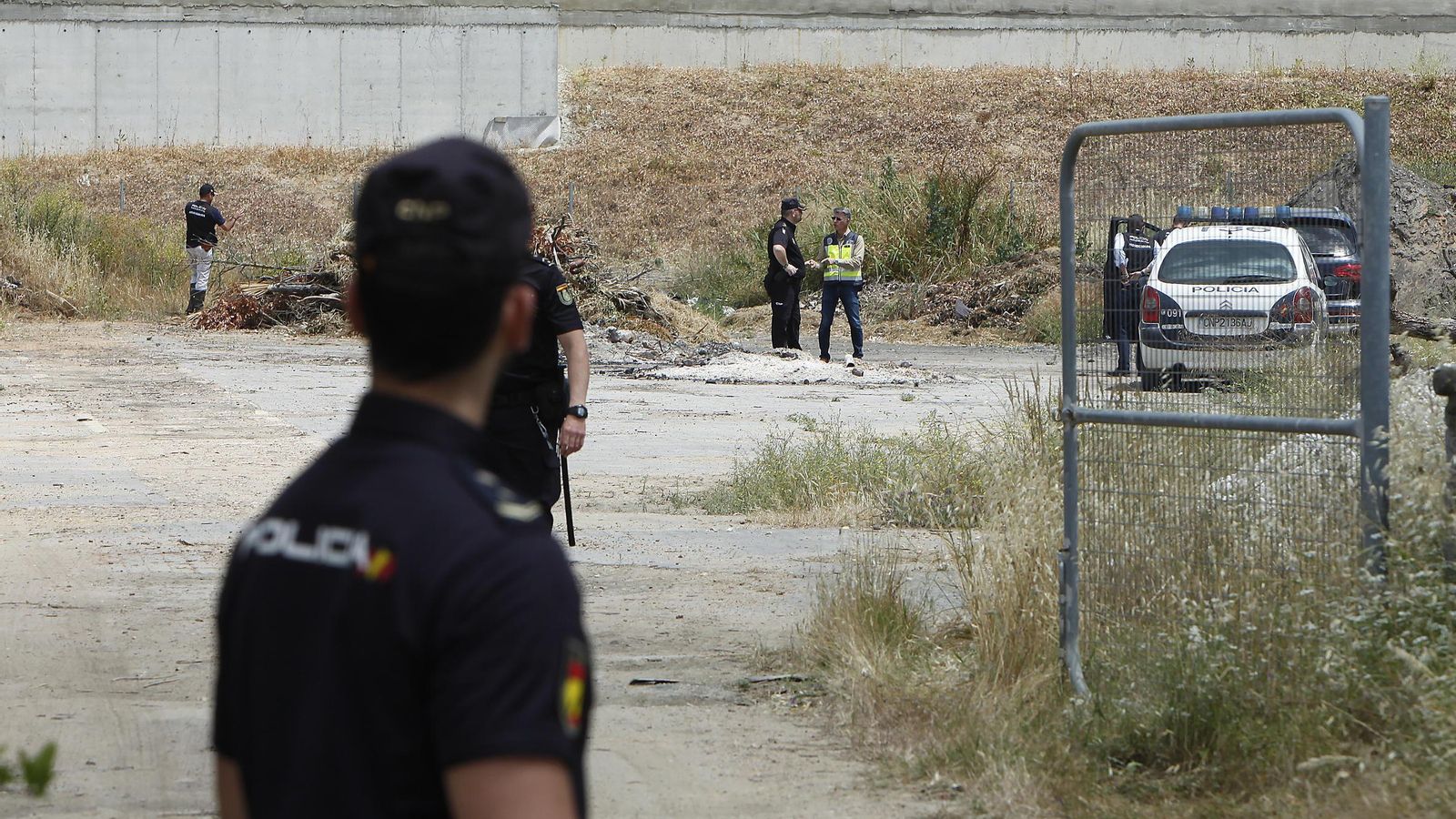 Descampado próximo a la Olavide, donde apareció un cuerpo quemado en junio de 2018.