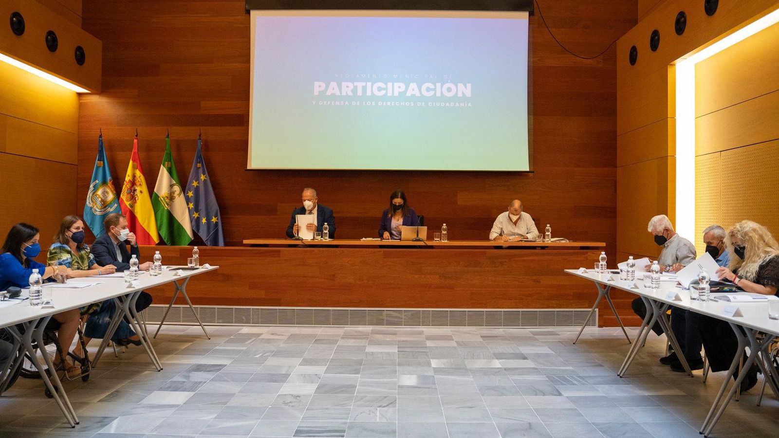 Consejo de participación ciudadana en el que se informó del borrador cero del reglamento. Consejo de participación ciudadana en el que se informó del borrador cero del reglamento.