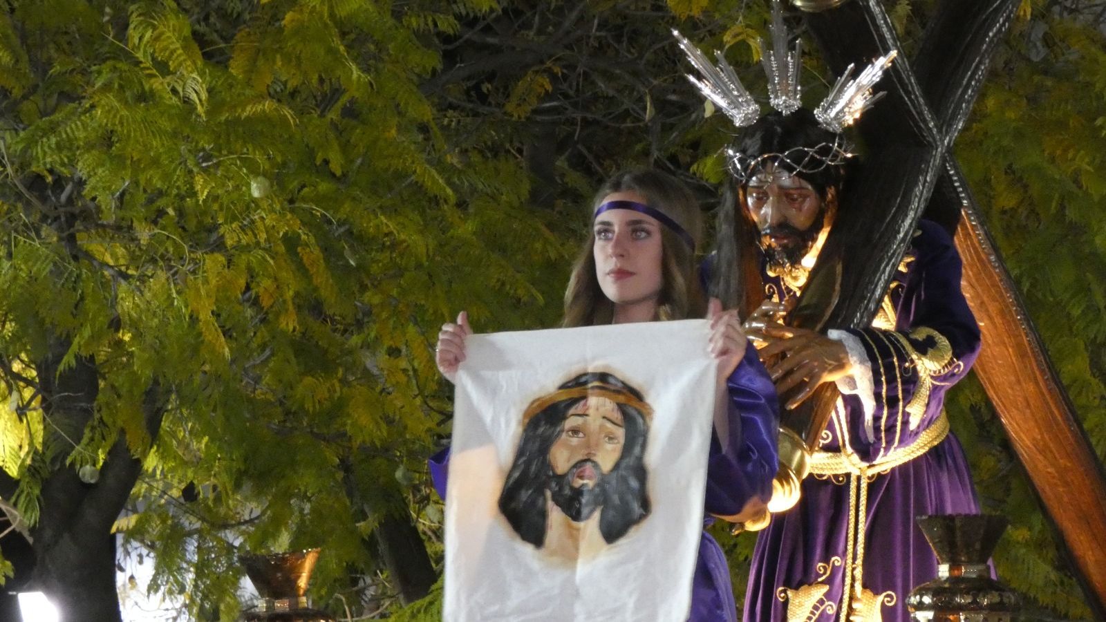 Procesión del Rostro en Santa Olalla.