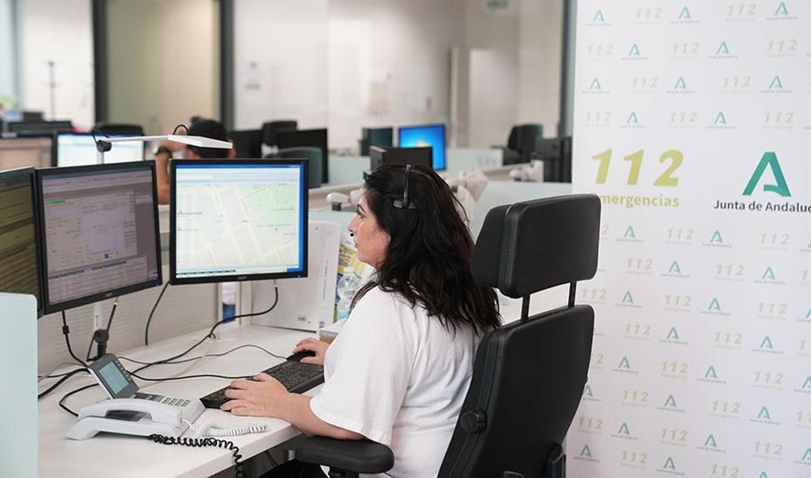 Técnico del servicio de Emergencias 112 de Andalucía Técnico del servicio de Emergencias 112 de Andalucía