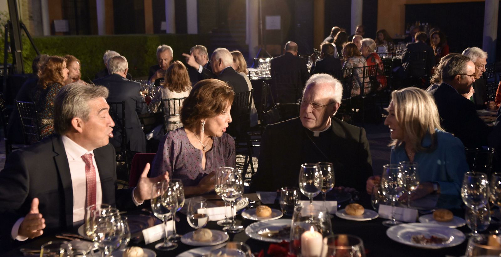 Las imágenes de la entrega del VIII Premio Manuel Clavero