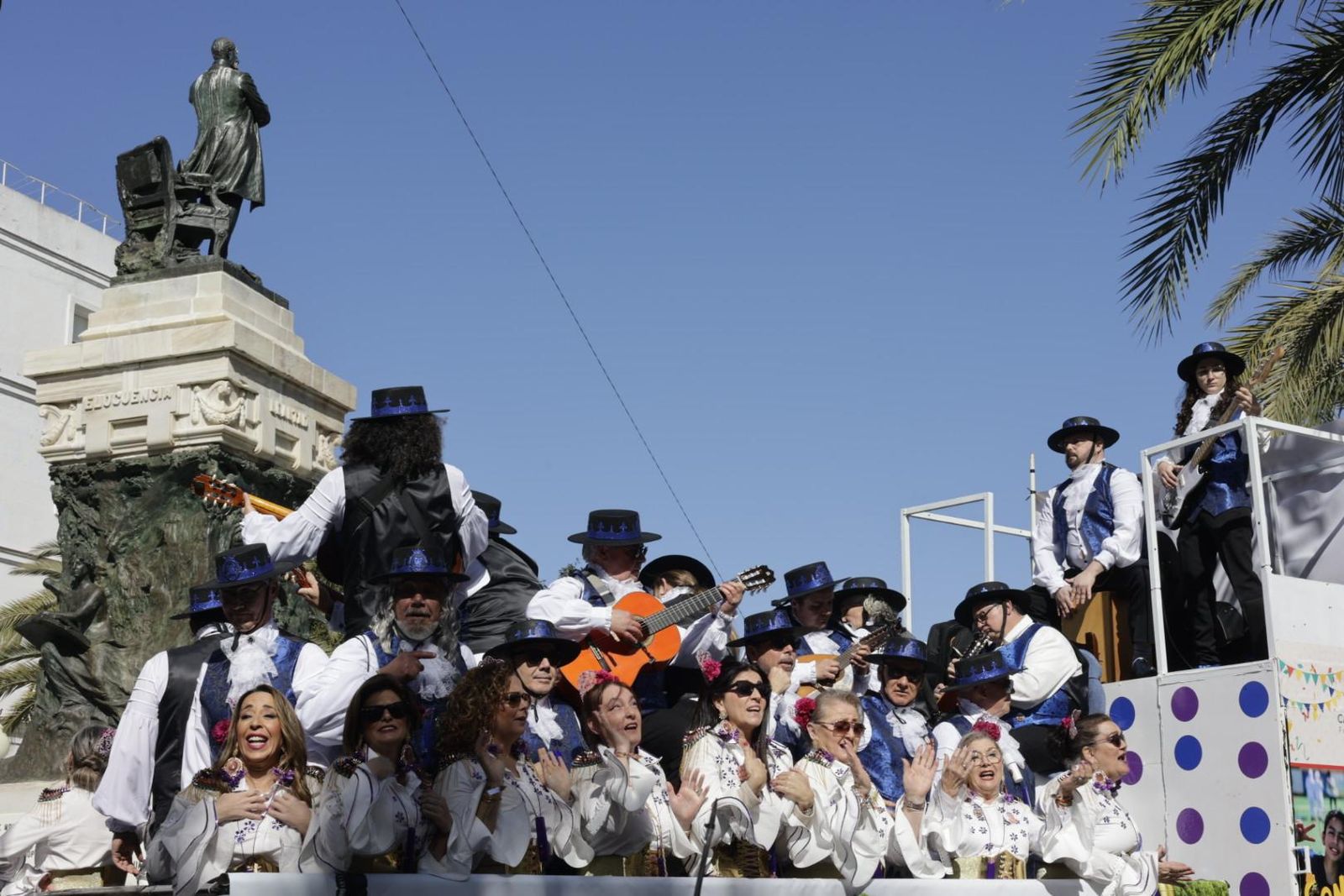 Las mejores imágenes del primer Sábado de Carnaval en Cádiz 2026
