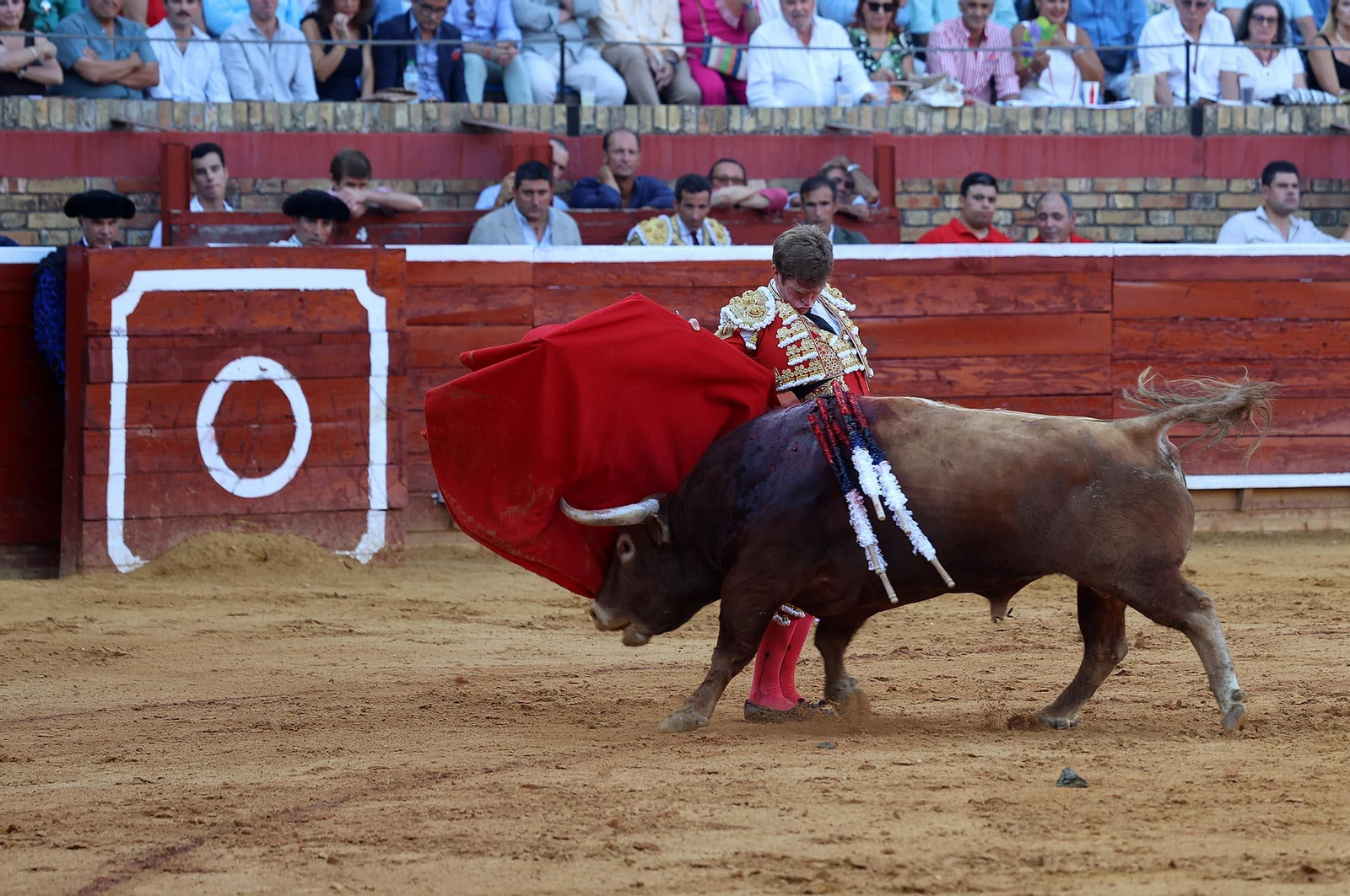 Toros La Merced 2025: Imágenes de la corrida de David de Miranda, Marco Pérez y Borja Jiménez