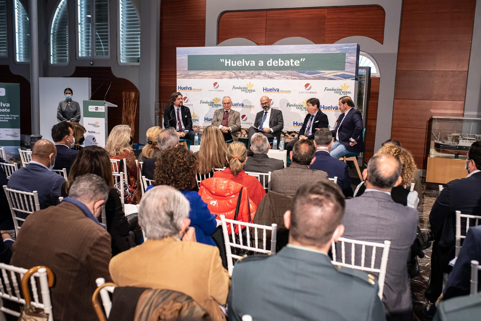 Imágenes del encuentro con las denominaciones de origen e indicadores geográficos protegidos de Huelva