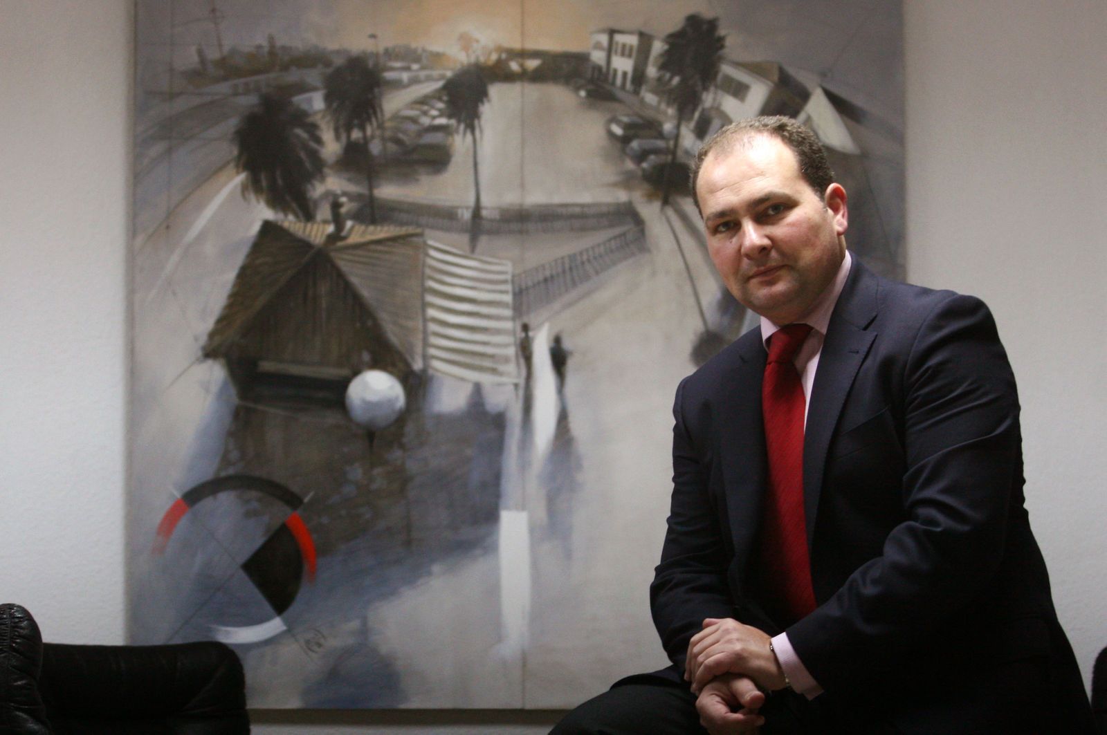 David Toscano en el Ayuntamiento de Aljaraque.