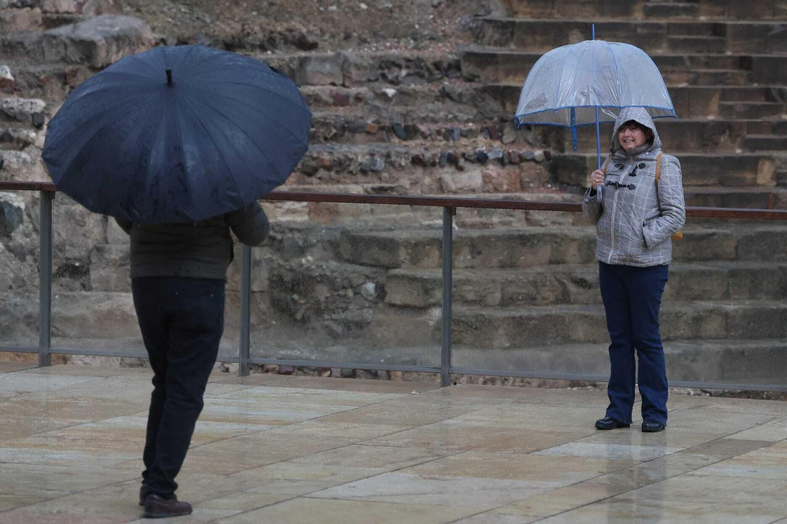 Las imágenes de la lluvia de la borrasca Karlotta en Málaga Las imágenes de la lluvia de la borrasca Karlotta en Málaga