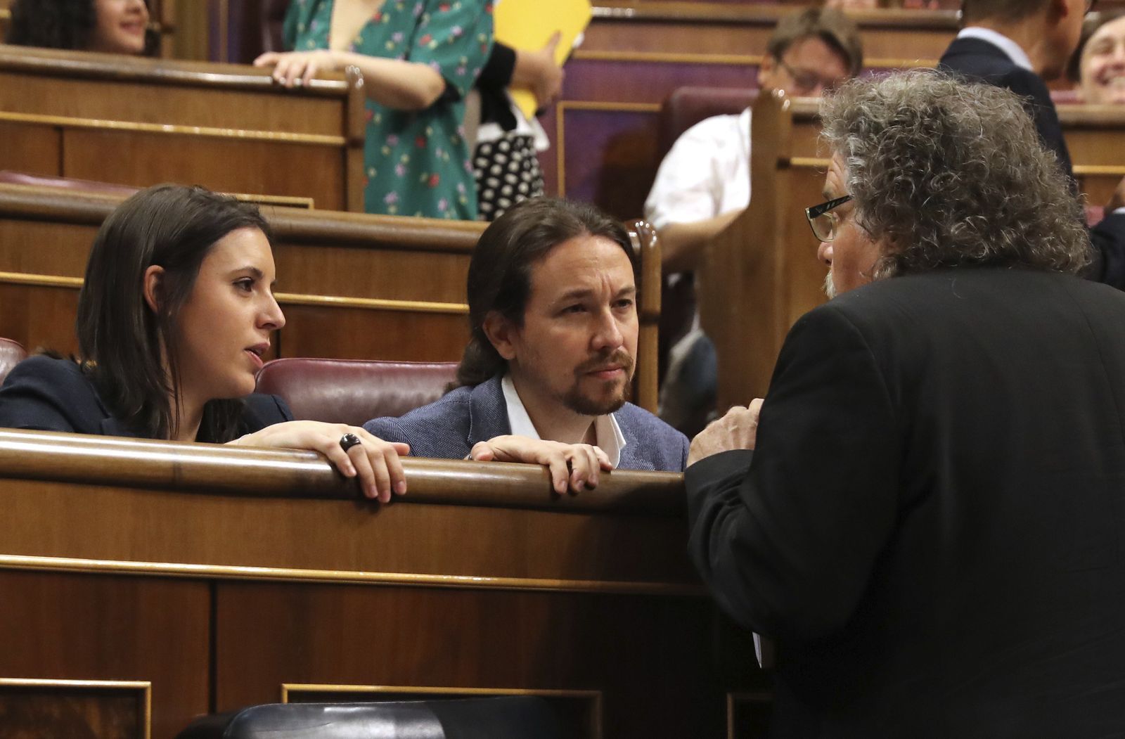 La moción de censura de Podemos contra Rajoy en imágenes