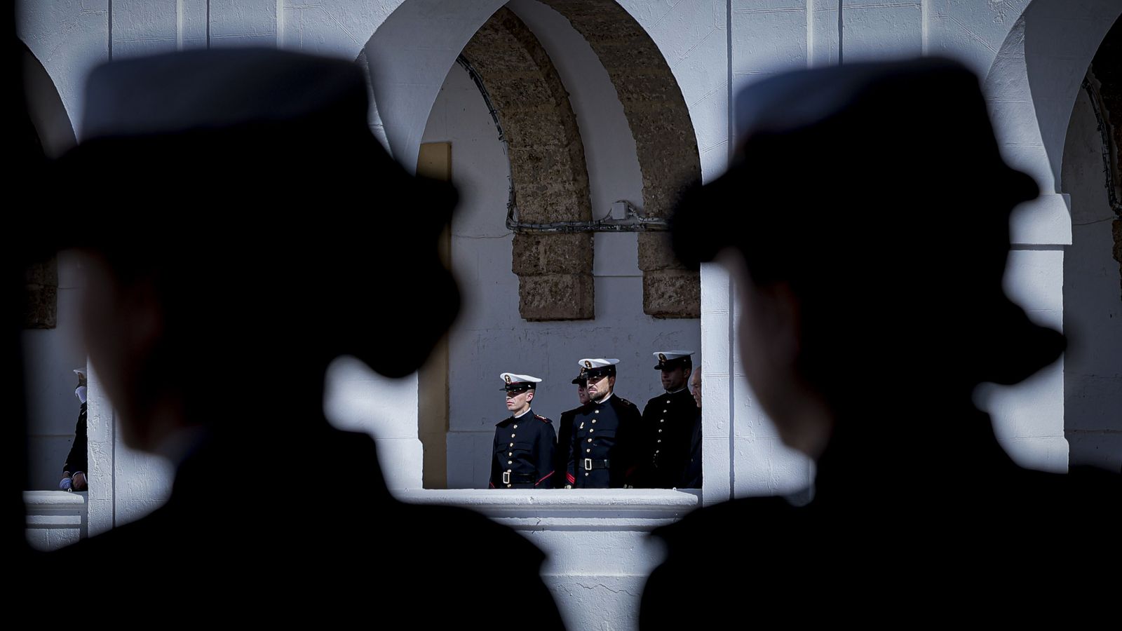 Las imágenes de la celebración del 489º Aniversario de la Infantería de Marina en Cádiz