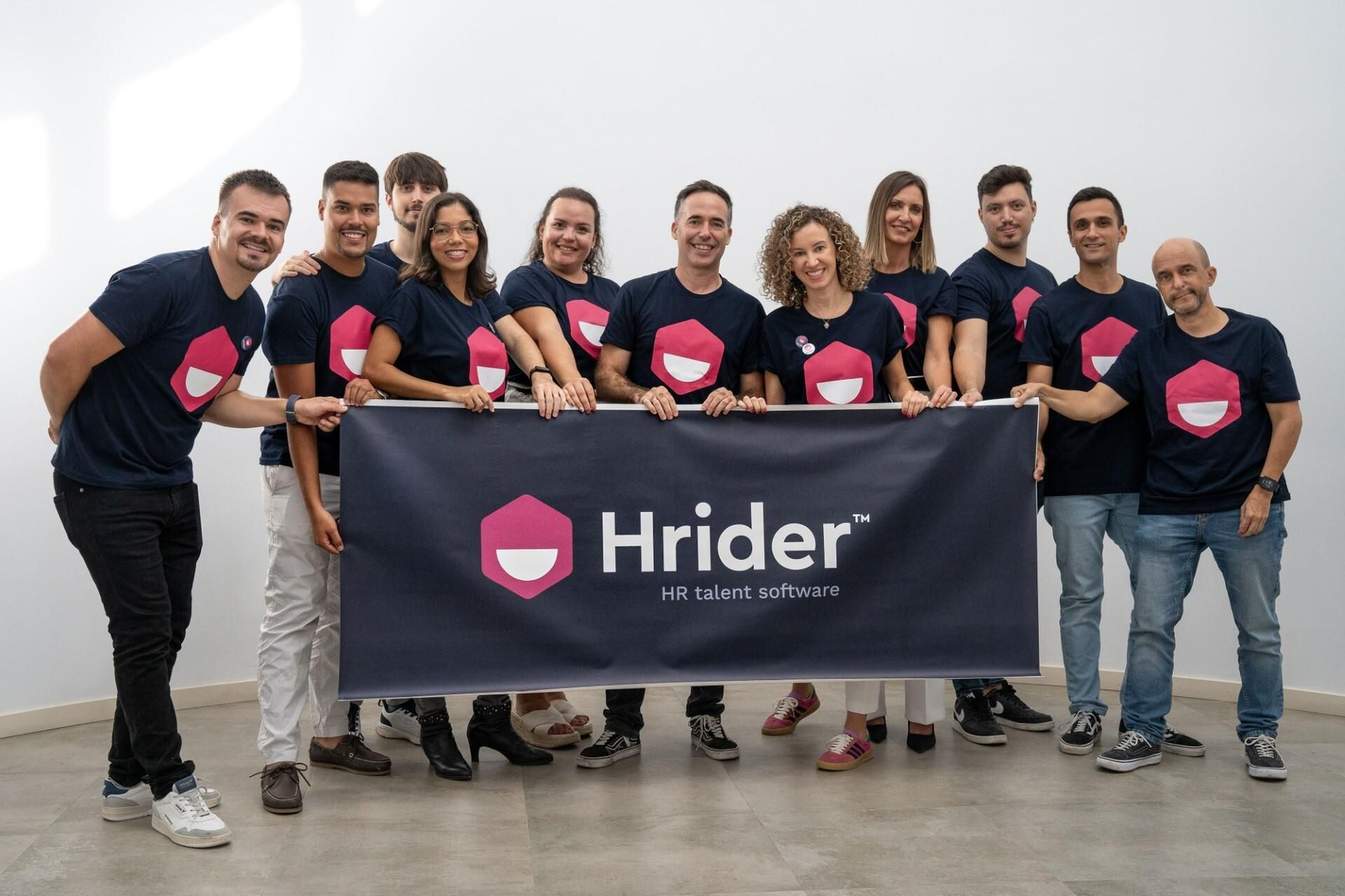 Parte del equipo de la empresa malagueña Hrider.