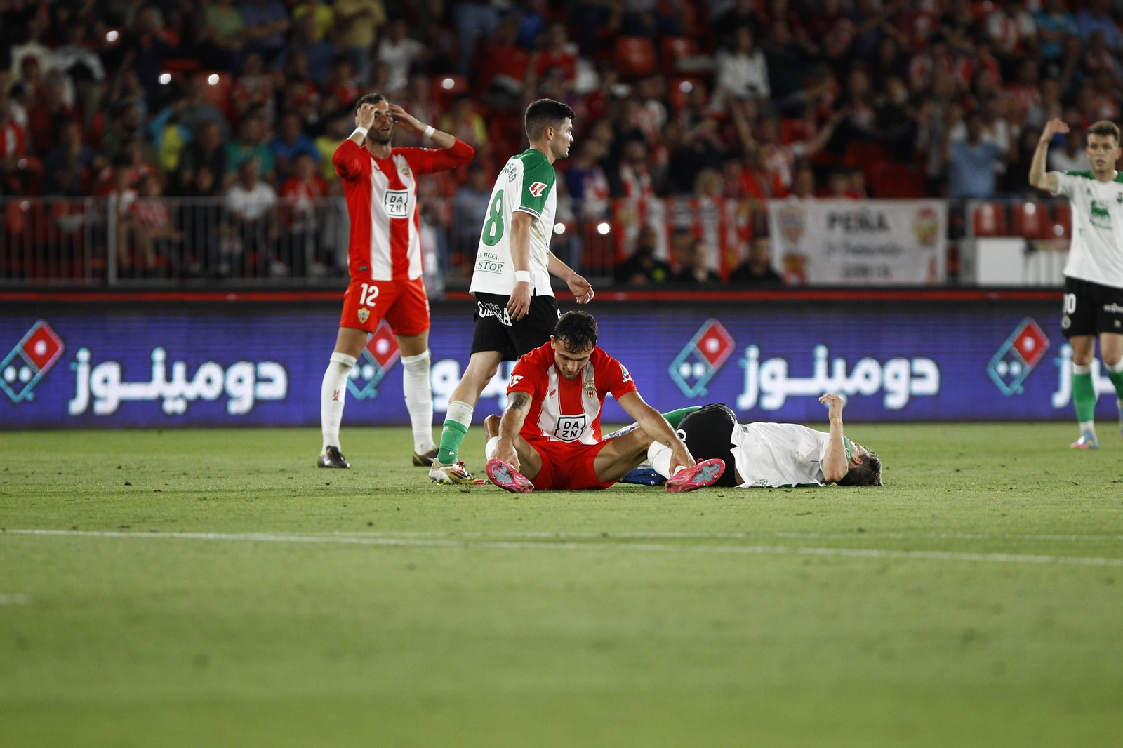 U.D. Almería-Racing de Santander, en imágenes
