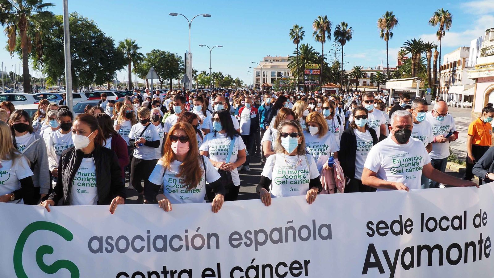 Unas 2.000 personas se han dado cita este domingo en la marcha