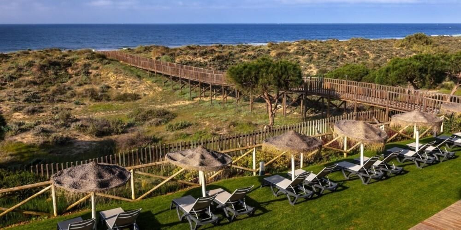 El paradisíaco hotel de Huelva situado en una playa virgen