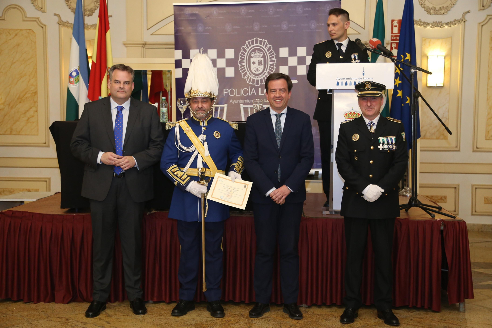 La celebración de San Jorge, patrón de la Policía Local de Lucena, en imágenes