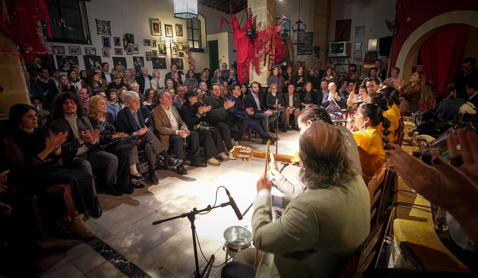 Imágenes de zambombas del día 7 de diciembre en Jerez