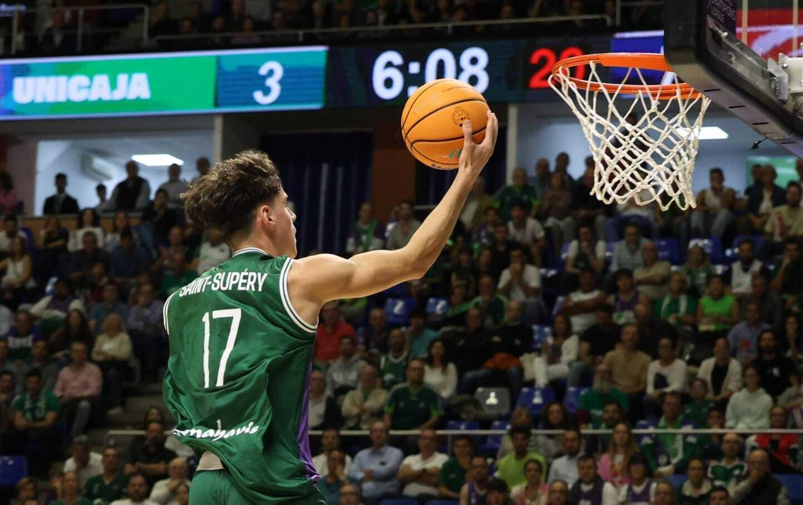 El Unicaja-Le Mans, en fotos