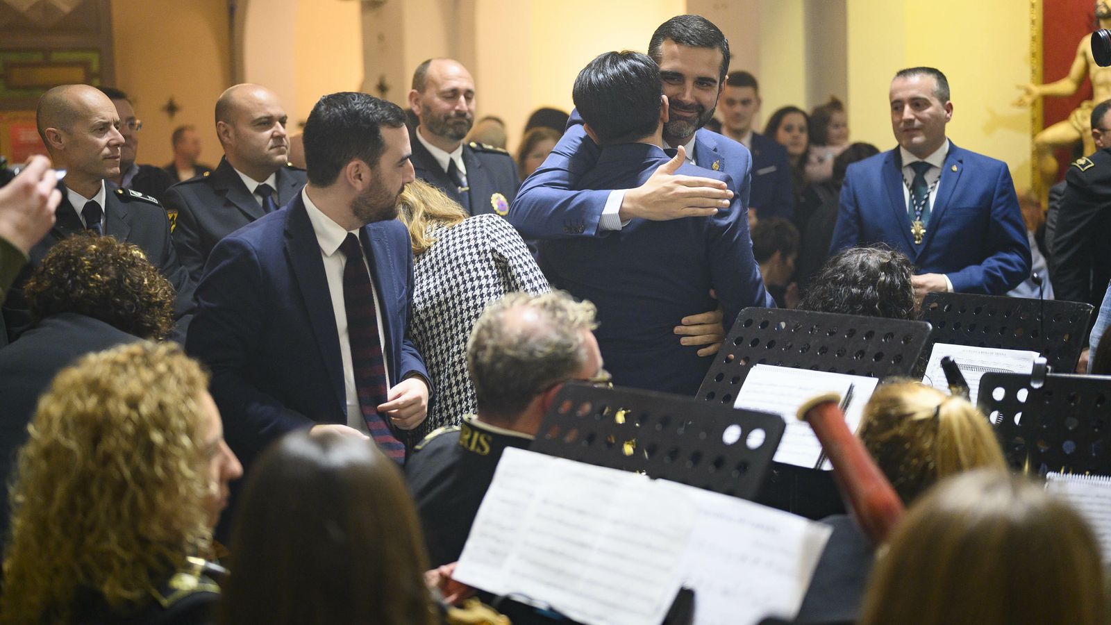 El alcalde y el pregonero, durante el encuentro.