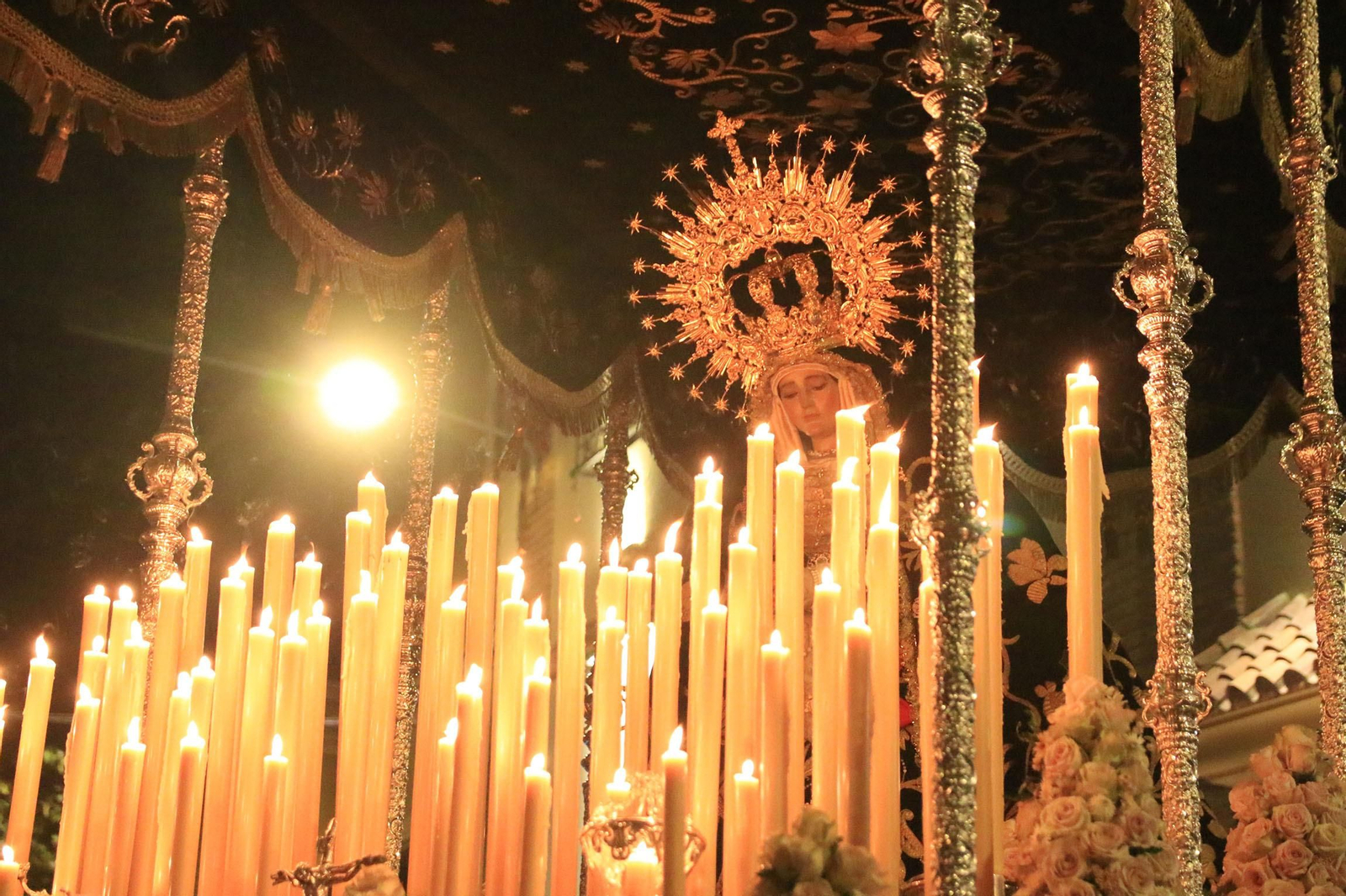 La procesión del Silencio, en imágenes