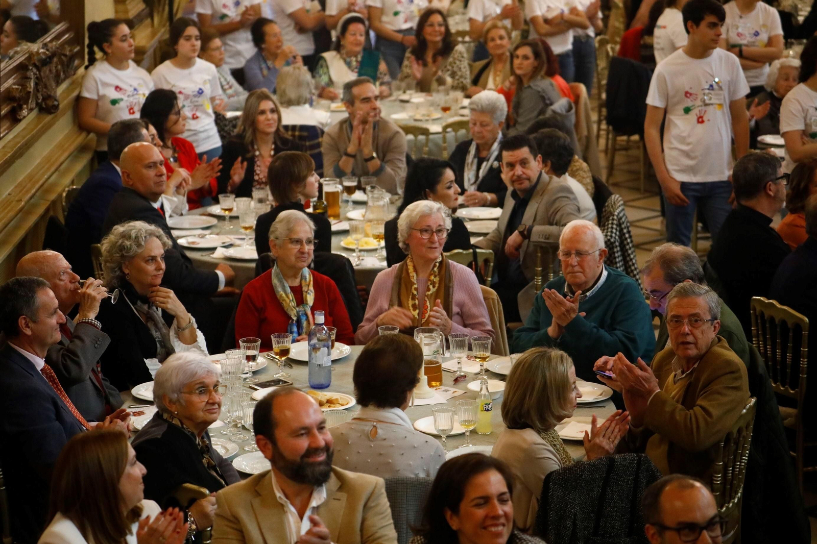 La comida benéfica de la Fundación Bangassou en Córdoba, en imágenes