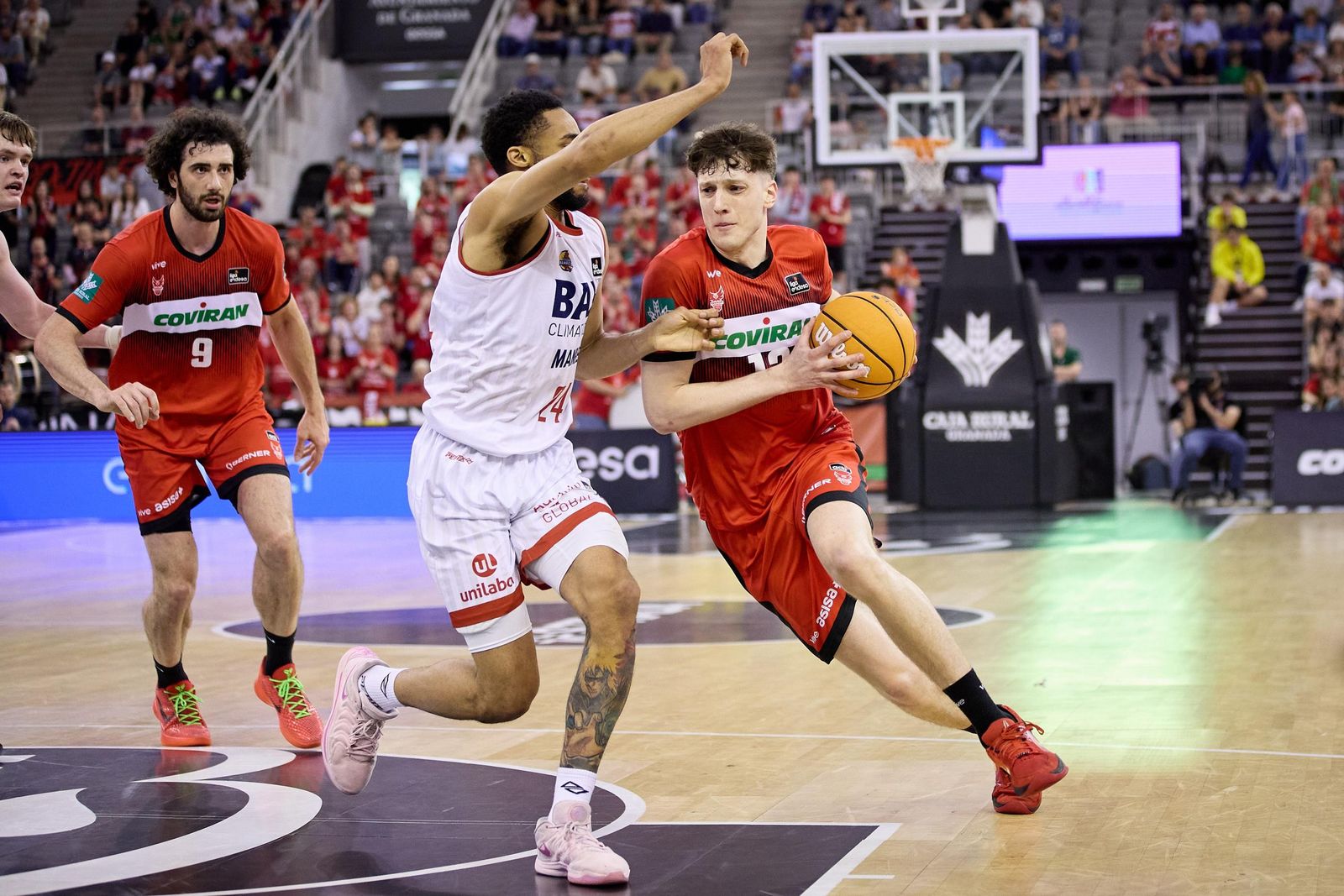 Ataque del Covirán Granada en un partido anterior